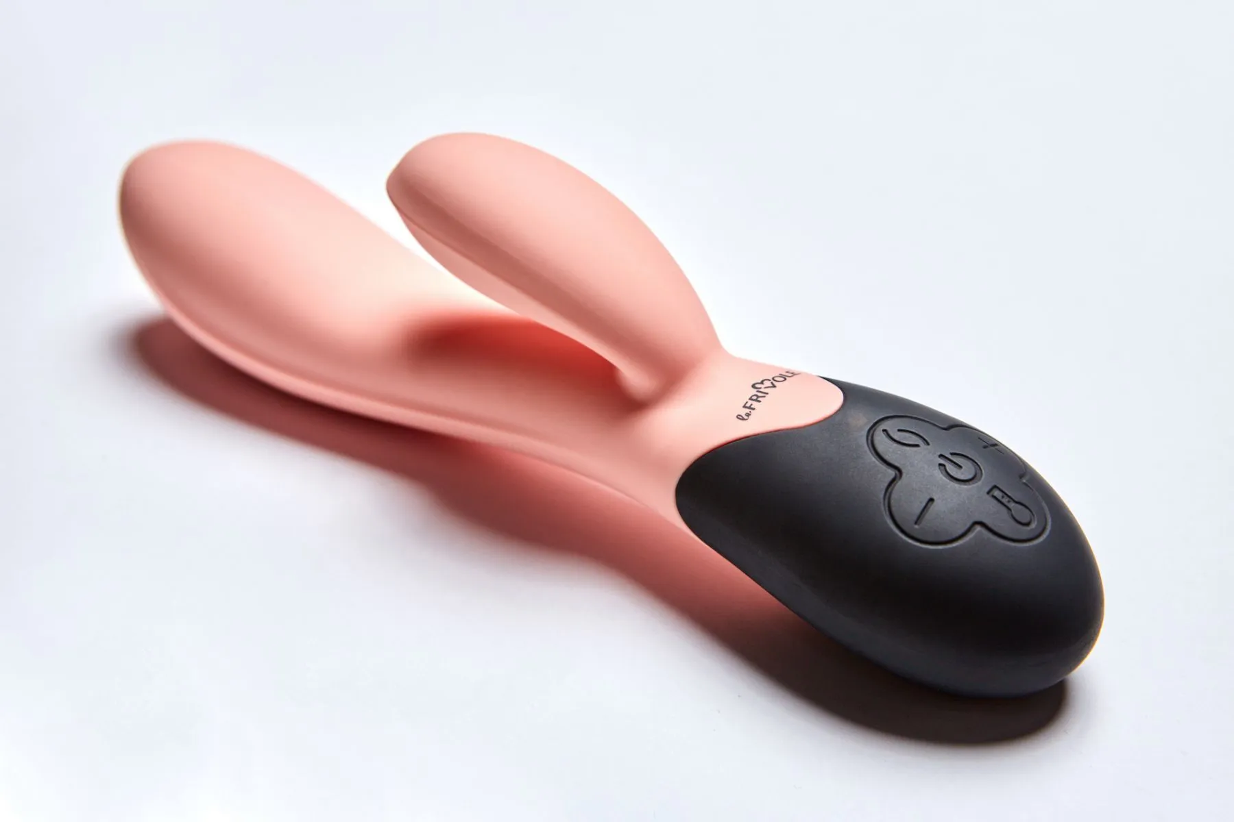 нагреваемый вибратор с клиторальным отростком perseus, телесный в Воронеже