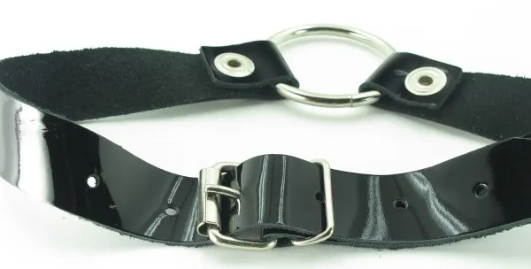 кляп кольцо с лаковым ремешком 60008ars в Воронеже