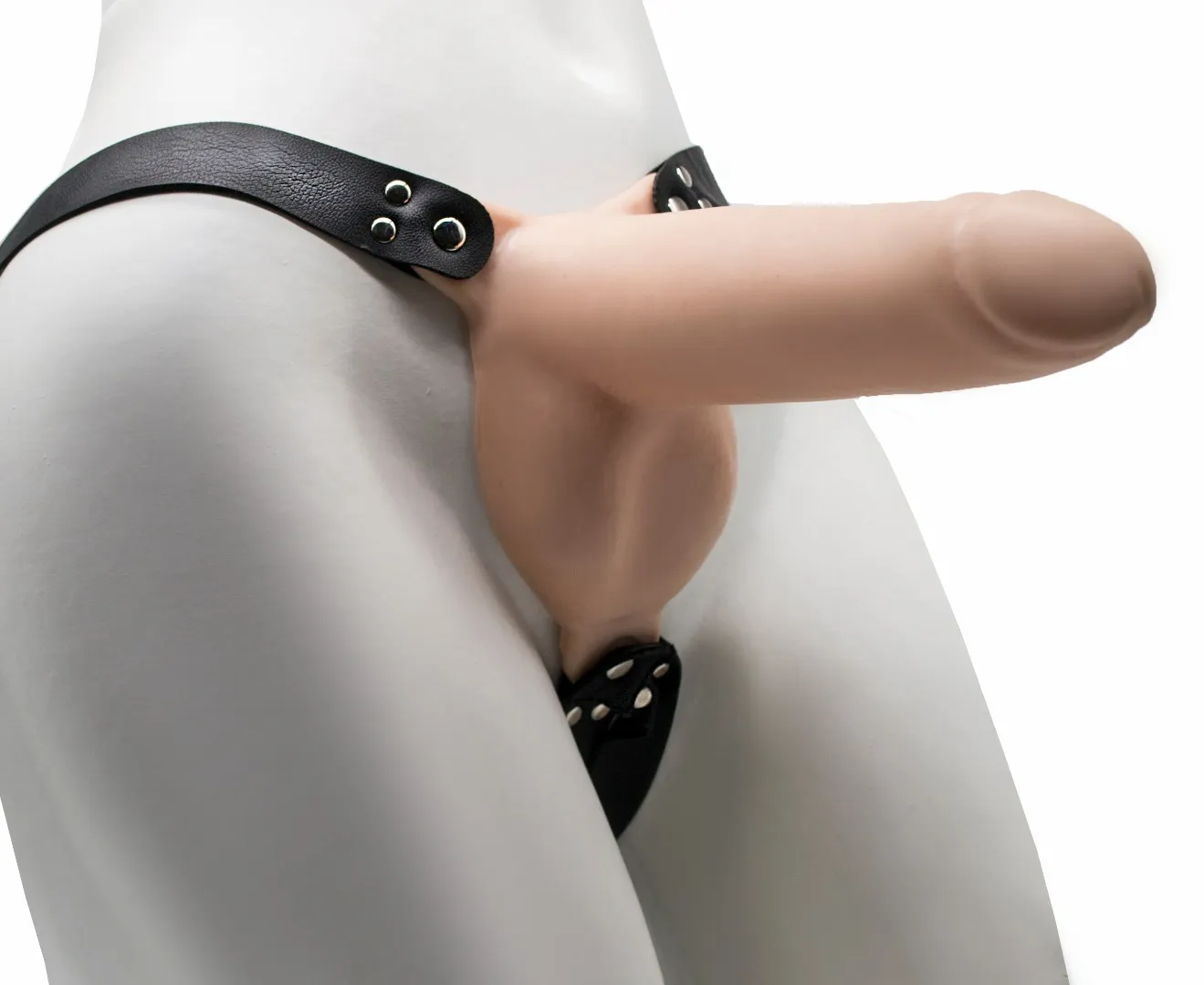 фаллоимитатор поясной пустотелый с бандажом 7422/3ru в Воронеже