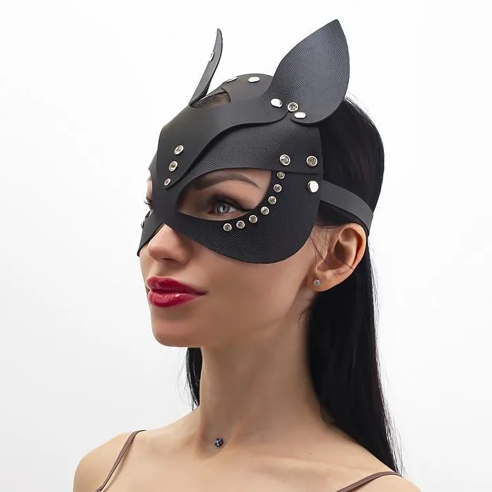 маска кошки со стразами pinkrabbit , чёрная в Воронеже