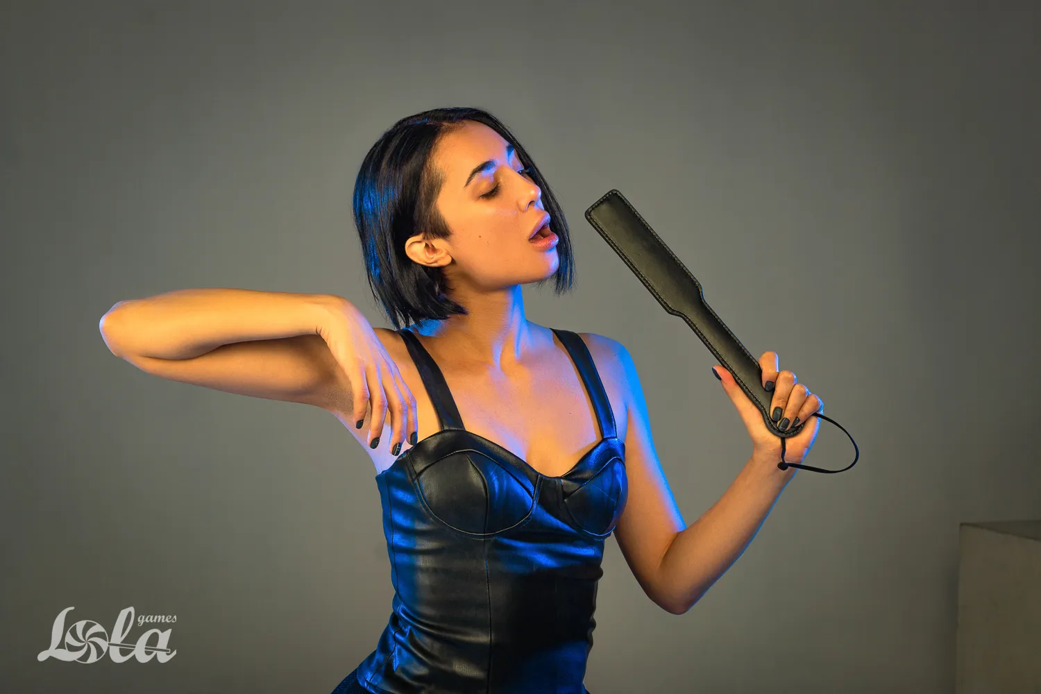 шлепалка party hard spanky 1125-01lola в Воронеже