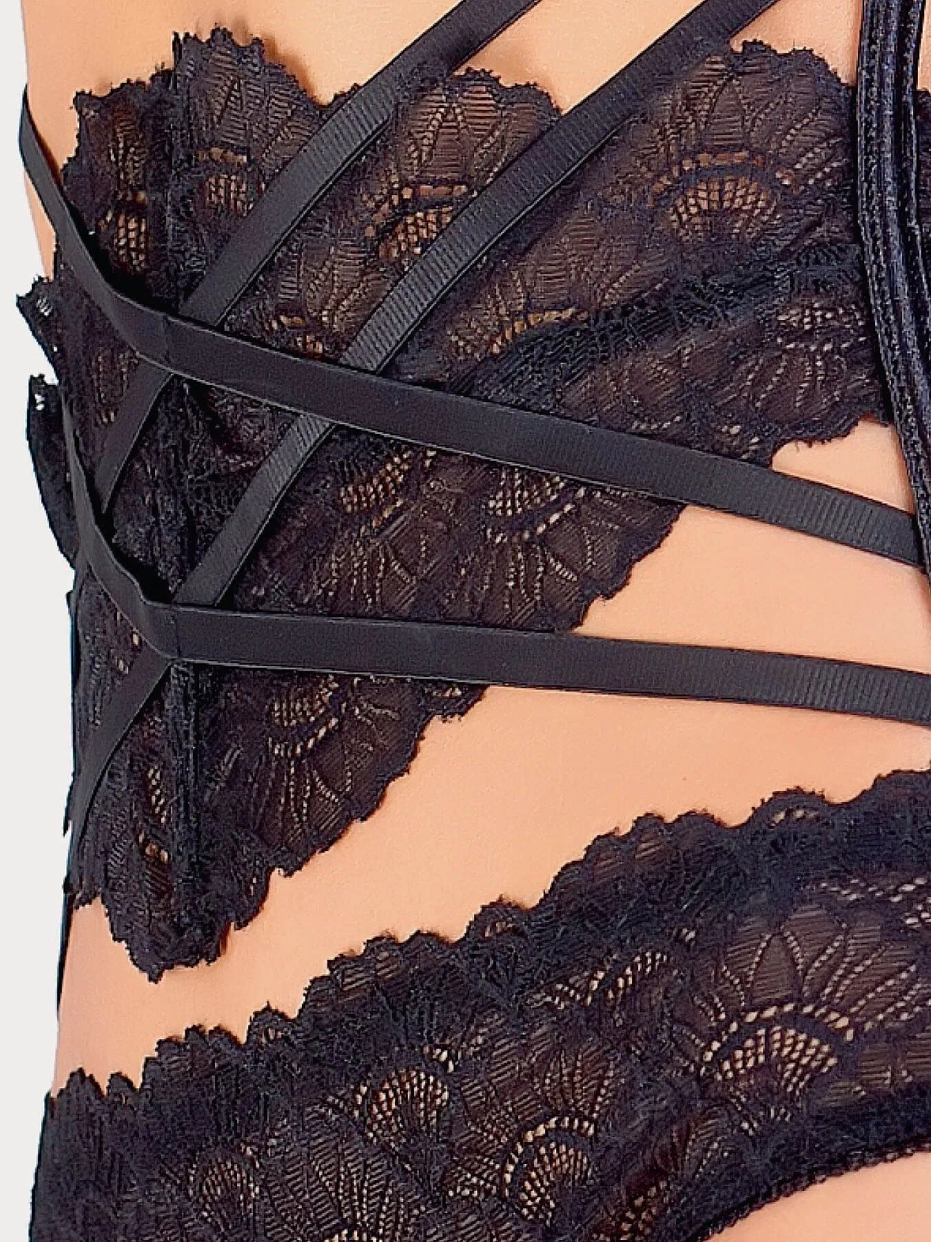 Эротическое комплект istinto di opium, черный в Воронеже