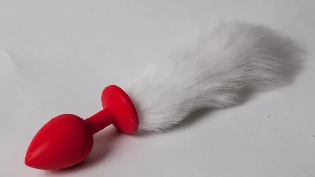 пробка красная силикон с белым хвостом 2,8 х 18,9 см 47163-mm в Воронеже