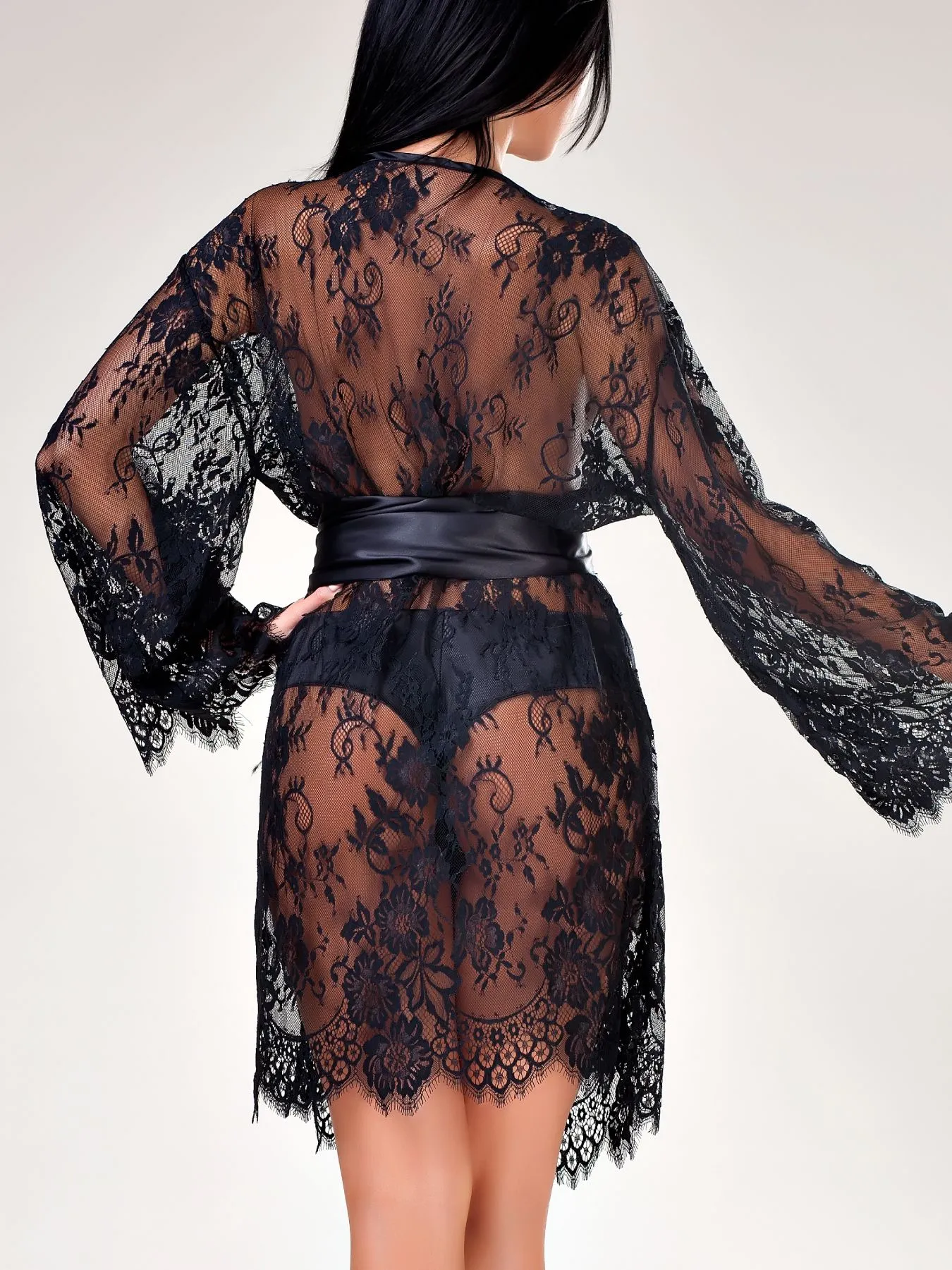 Эротическое кимоно кружевное istinto di opium 703, черное в Воронеже