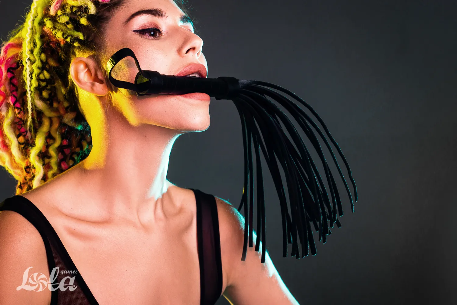 плеть party hard dark secret 1115-01lola в Воронеже