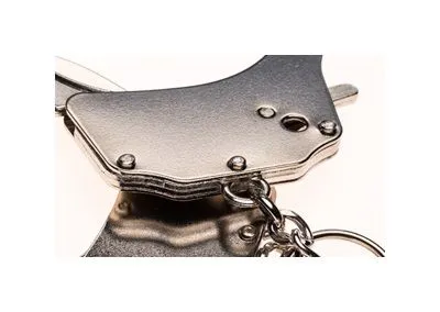 наручники декоративные adrien lastic metallic handcuffs, серебристые в Воронеже