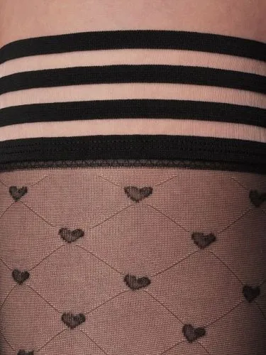 Эротическое чулки mirey с силиконовой резинкой и рисунком "сердечки" sweet 20 в Воронеже