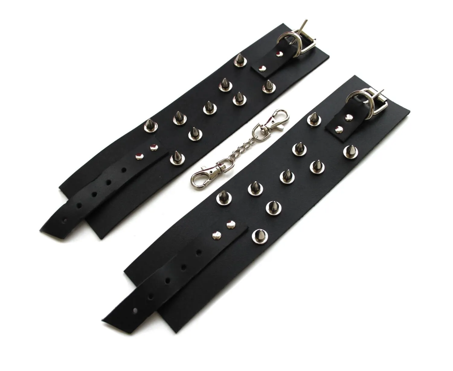 поножи декоративные кожаные pinkrabbit c шипами, черные в Воронеже