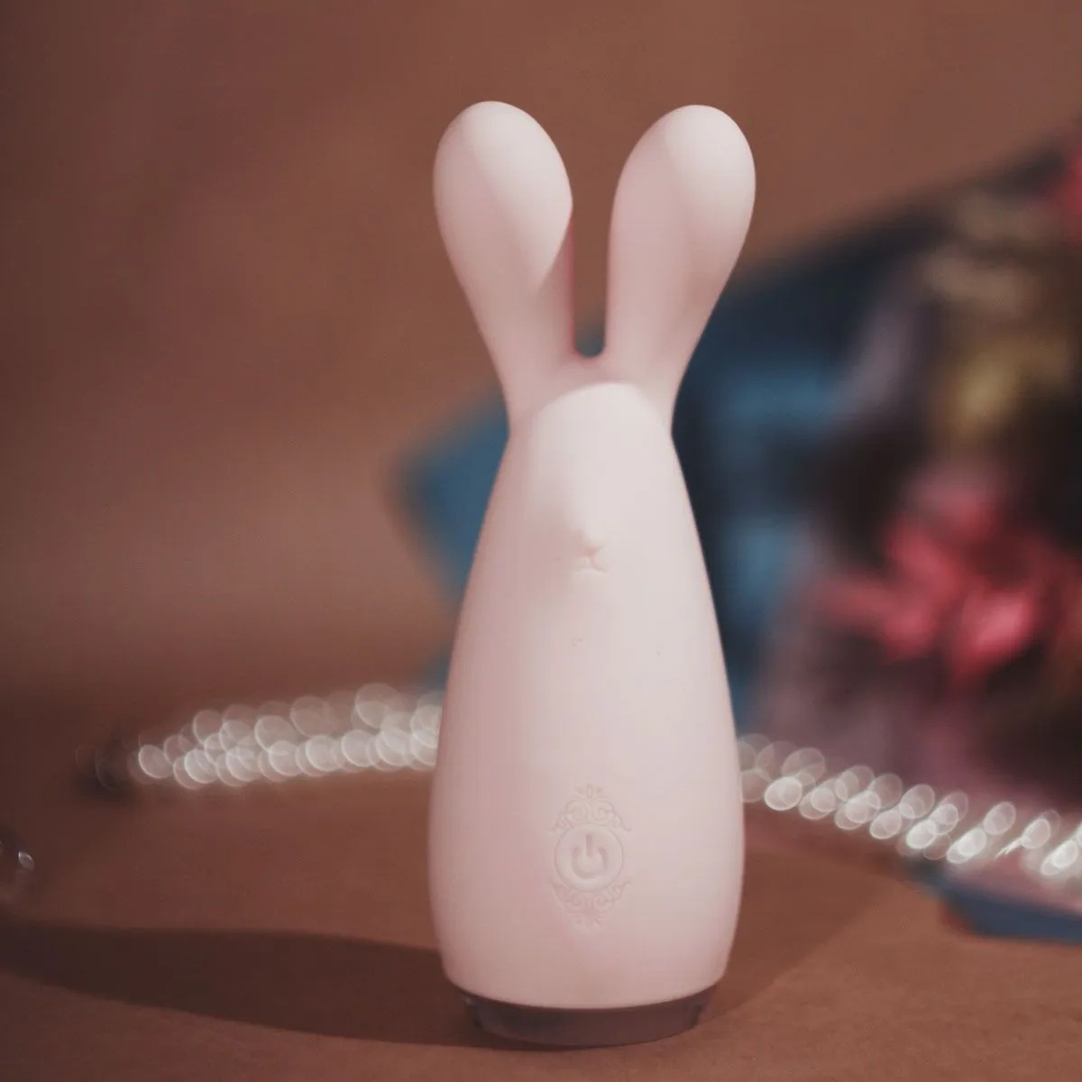 универсальный массажер зайка, розовый в Воронеже