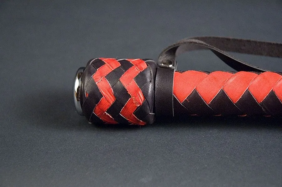 кнут короткий beastly ответный выпад, 80 см, черно-красный в Воронеже