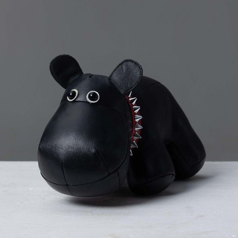 бегемот из натуральной кожи,черный в Воронеже