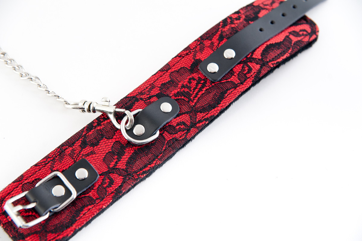 кружевные поножи toyfa marcus, красный, 46 см. в Воронеже