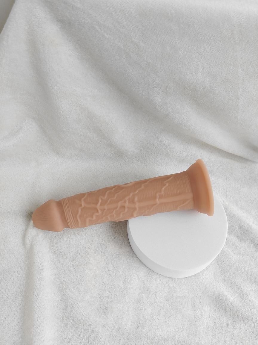 фаллоимитатор на присоске без мошонки, 8 дюймов, телесный в Воронеже