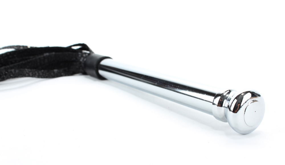 плетка с металлической ручкой хвосты кож зам 54014ars в Воронеже
