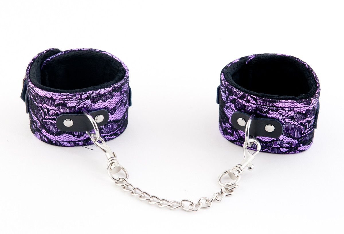 кружевные поножи toyfa marcus, пурпурный, 46 см. в Воронеже