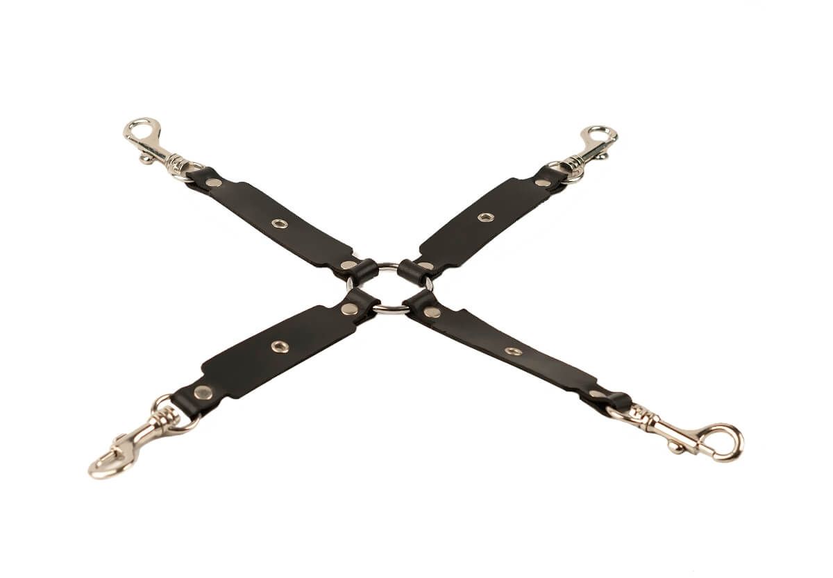 Крестик с карабинами PinkRabbit для фиксации рук и ног, черный