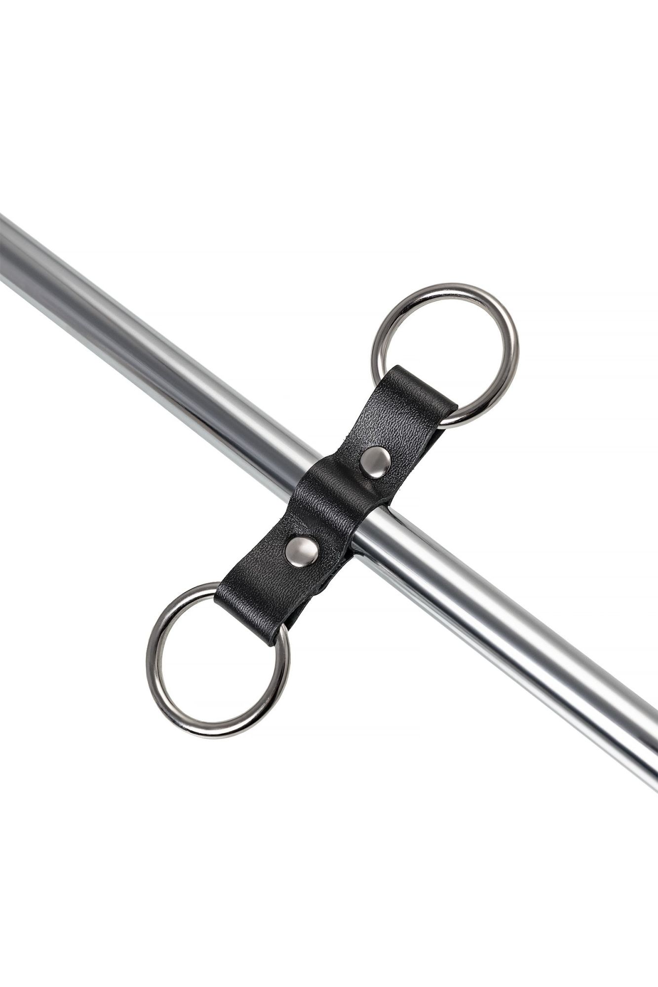 распорка большая для фиксации pecado bdsm, металлическая с карабинами, наконечники-натуральная кожа в Воронеже